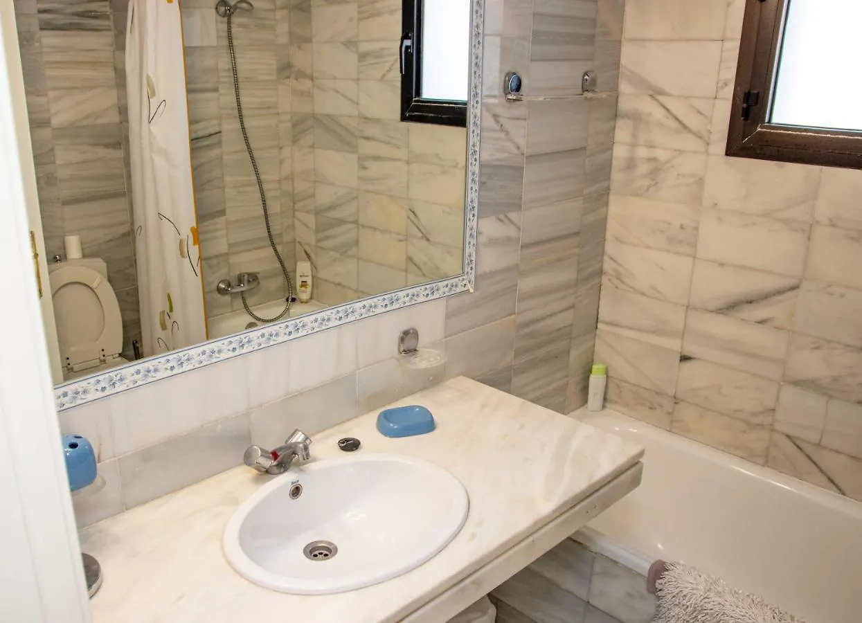 Jardines Puerto Banus Rooms Marbella 0*,  Spain
